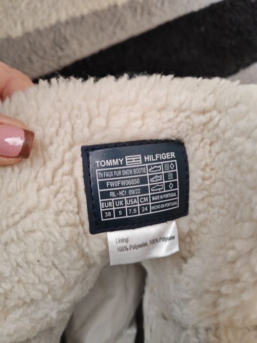 Апрески Tommy Hilfiger