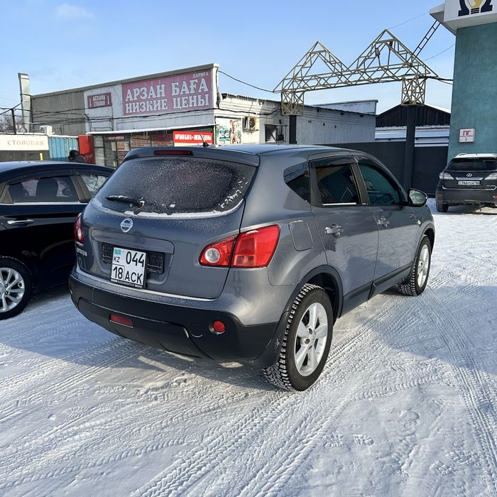 Продам машину