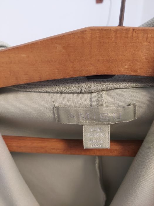 Trenci  de primăvară nou