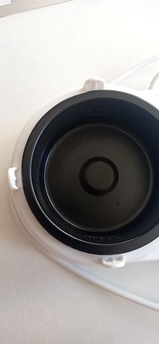 Апарат за приготвяне на хот-дог