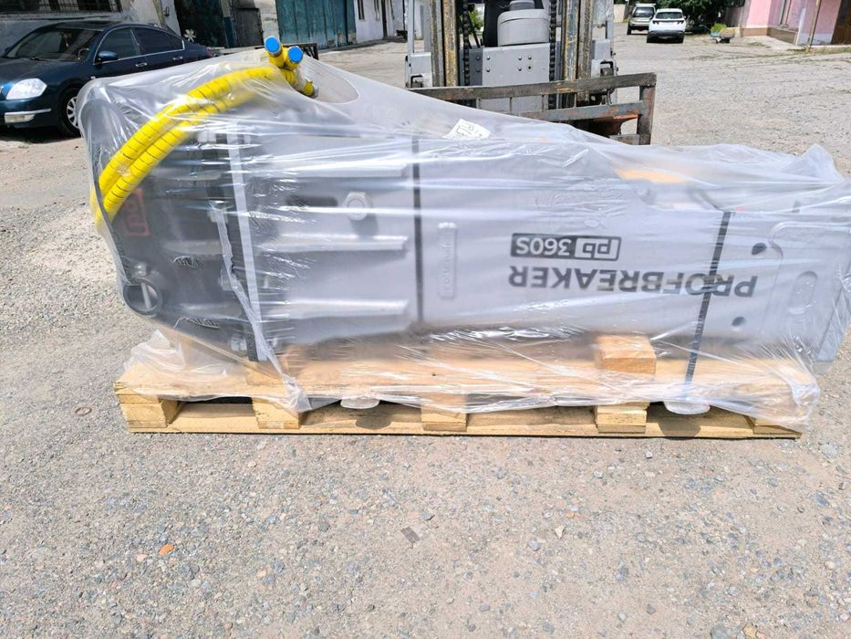 Гидромолот для спецтехники.