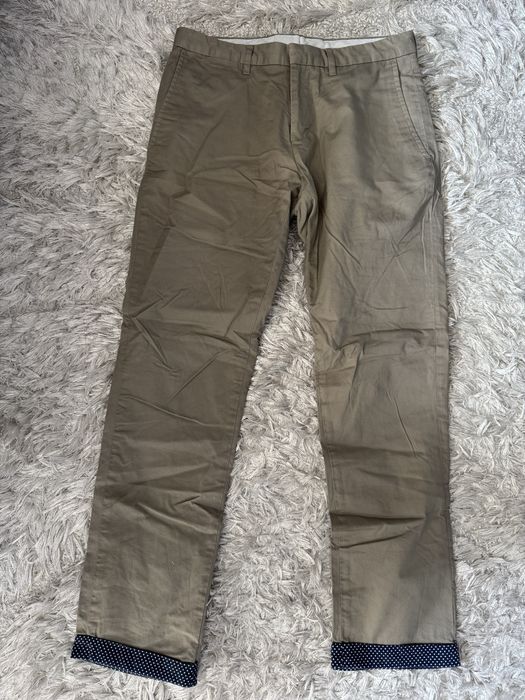 Панталони и Ризи