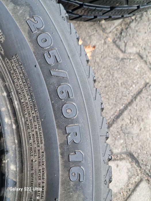 205 60 16 Michelin  еденичка