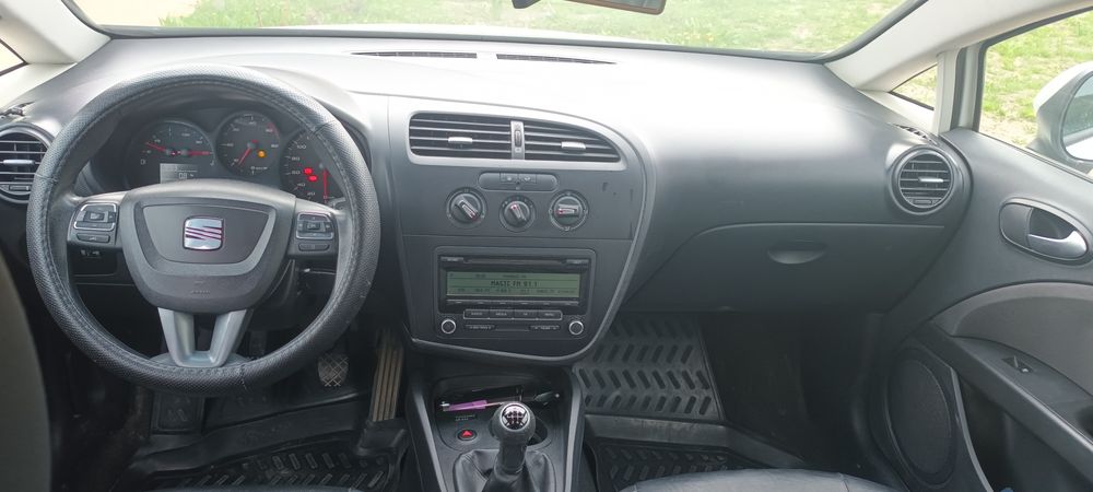 Seat leon an 2012 1.6 tdi