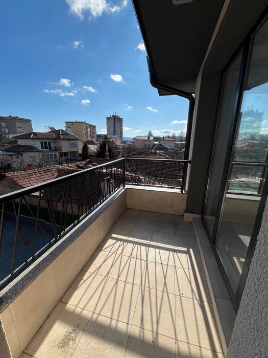 Продава се Тристаен апартамент в Казанлък - 105 кв.м за 826 €/кв.м - Снимка #12