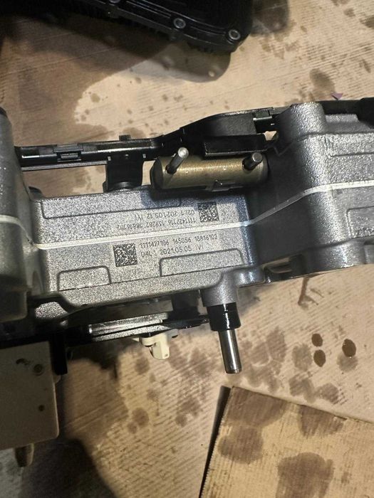 мехатроник клапанно тяло БМВ E60 E70 F10 F15 F20 F30 F36 G30 G20 G42