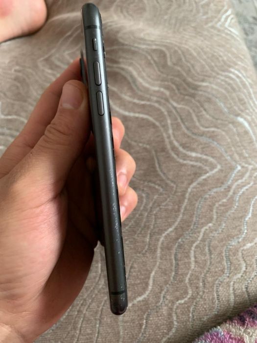 айфон 11 на 64 гб емкост 68