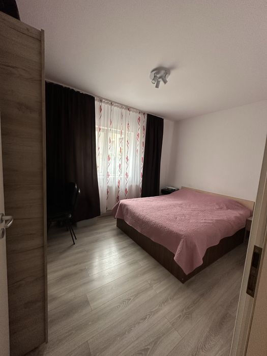 Apartament Dumbravița 3 camere loc parcare direct proprietar
