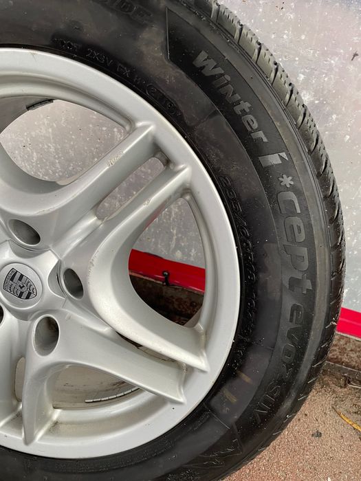 Зимни гуми за PORSCHE CAYENNE 235/60 R 18 107H  PORSCHE 18 Zoll Джанти