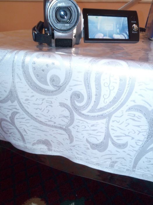 Камера сотилади PANASONIC.