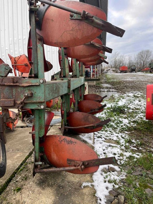 Plug reversibil 4 trupite