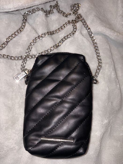 Малка дамска чанта от PULL&BEAR