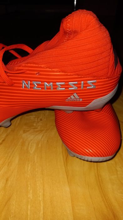 Бутсы.  Adidas Nemeziz 19.3 FG