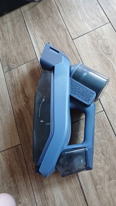 Aspirator curățare mochetă