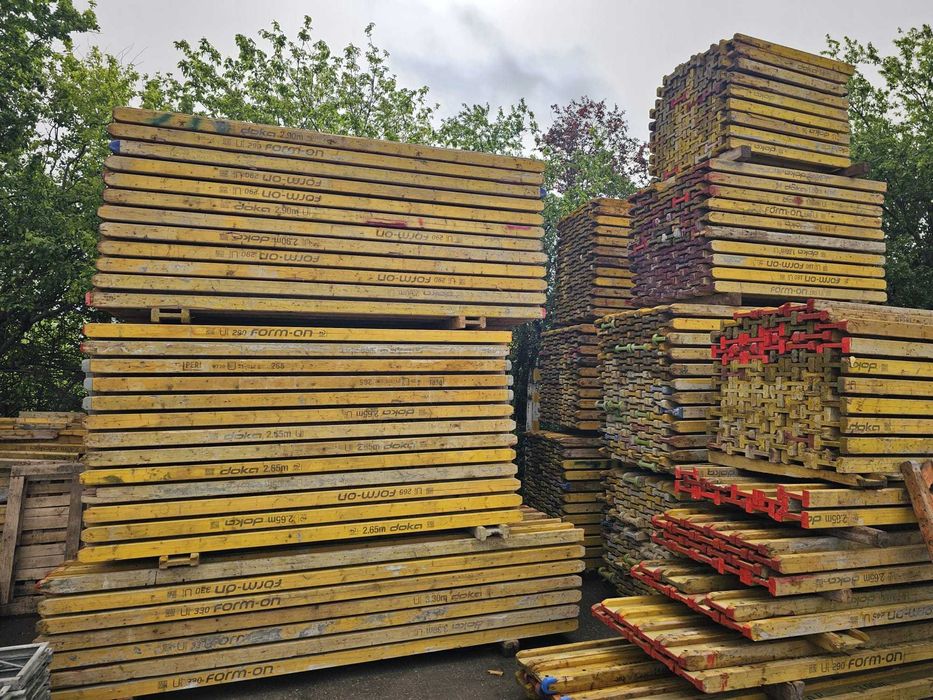 Montanti cofraje Doka distantiere panouri popi metalici