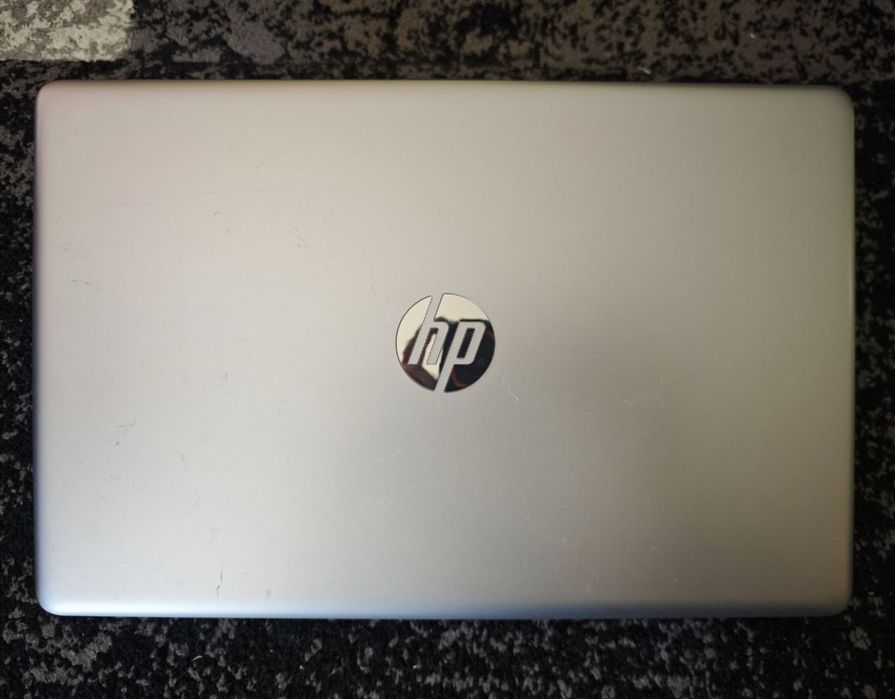 15.6 Full HD HP G7 i5-8265U GeForce MX110 8GB RAM 256SSD