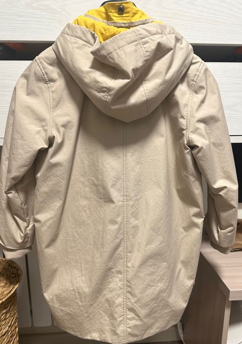 Удлиненная куртка для девочки