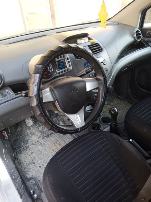 Spark sotiladi. 2012