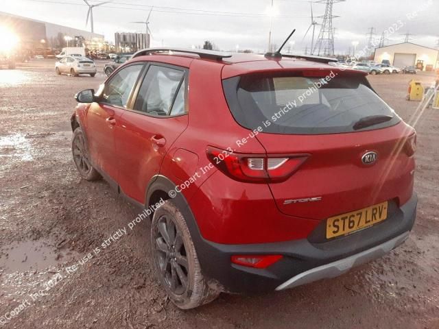 Dezmembrez Kia Stonic 1