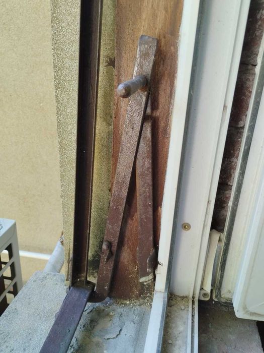 Jaluzele exterioare de lemn originale cu tot sistemul inclus - 171cm