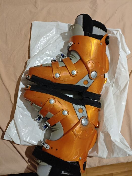 Ботинки для скитура