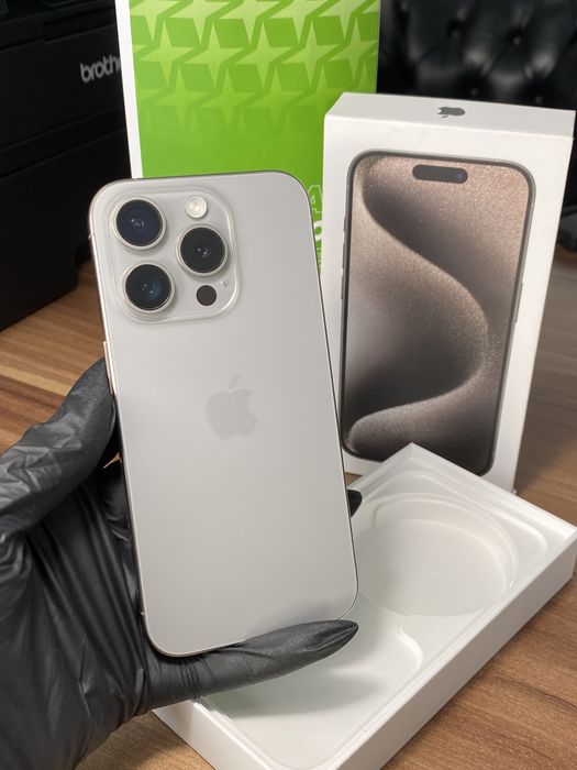 iPhone 15 Pro • 128 GB • Natural Titanium