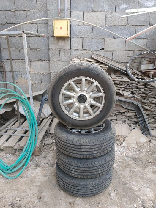 Шины с диском на Ауди 100 С 3