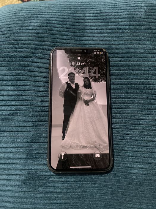 Iphone 11 pro gold