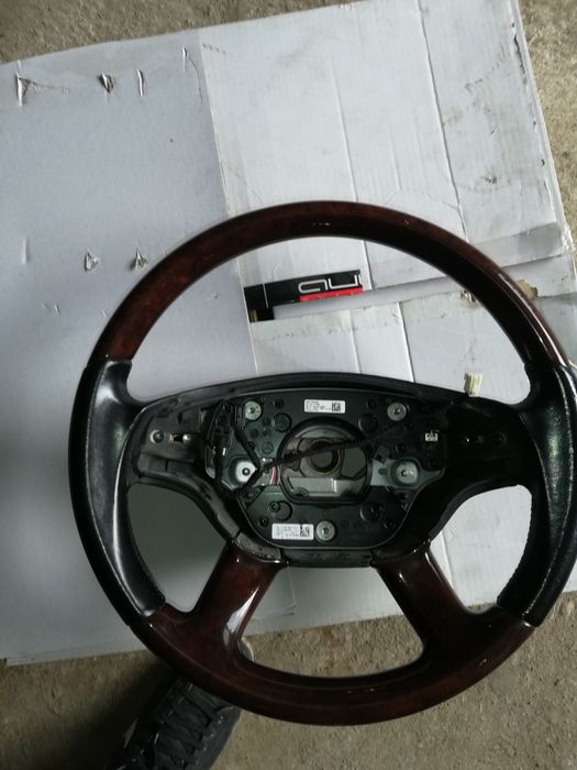 Части за мерцедес с350 mercedes w221 s350