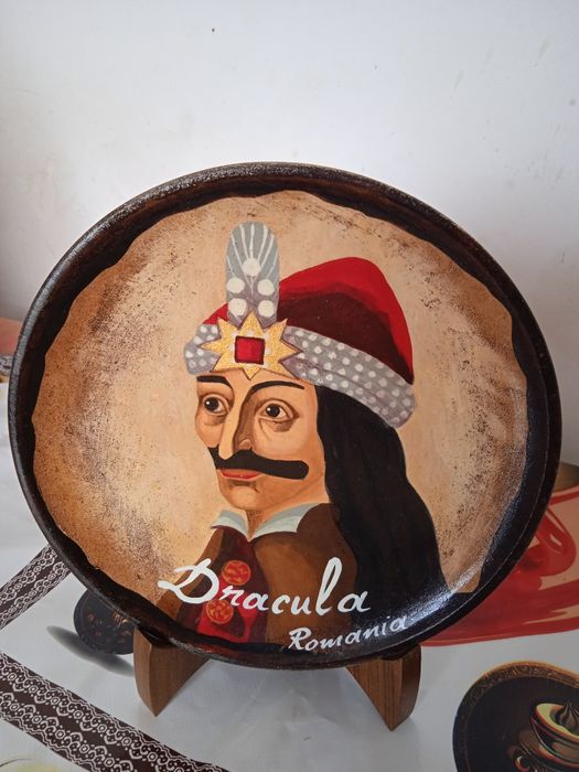 Сувенирные тарелки