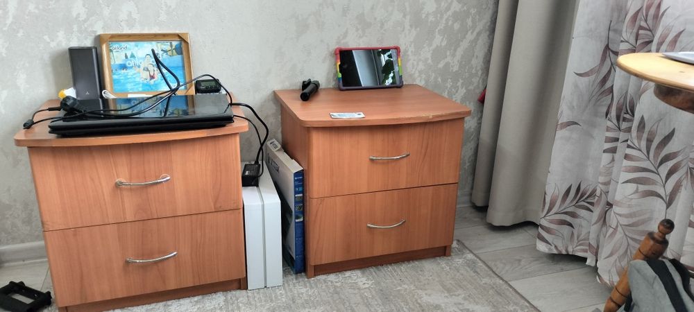 Тумбы прикроватные