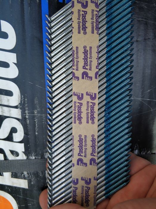 Лентови пирони дърво гвоздеи пистолет такер DEWALT Paslode Hitachi 34°