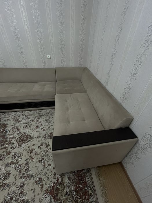 Продается мягкий диван