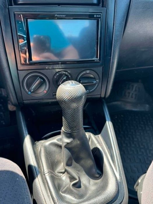 ПРОДАВАМ ГОЛФ 4 1.9 110к.с.