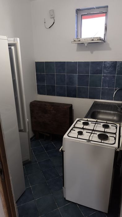 Garsoniera modestă cfr progresul