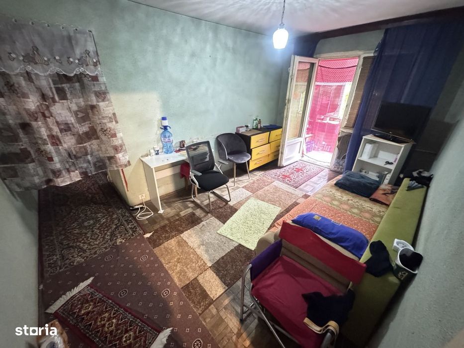 Apartament 3 camere zona Km 4 5