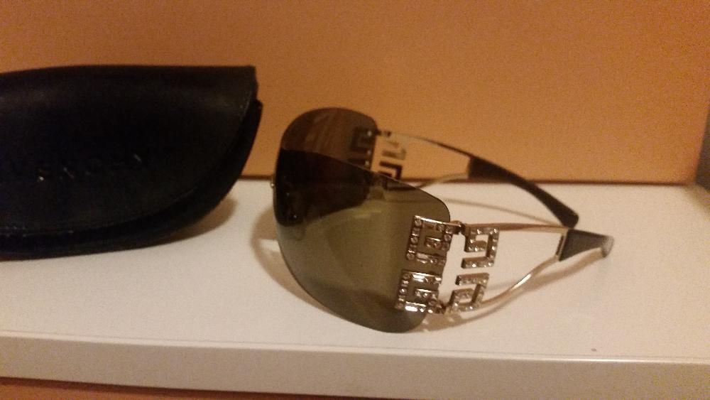 Дамски очила Givenchy и Carrera