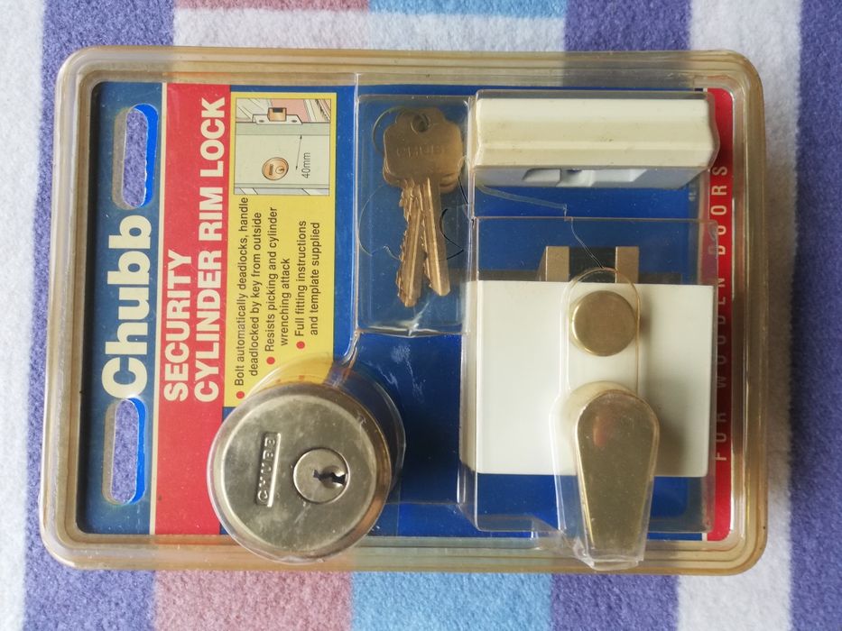 Încuietoare de înaltă securitate Chubb 4L71 – Nouă, sigilată (Made in England)