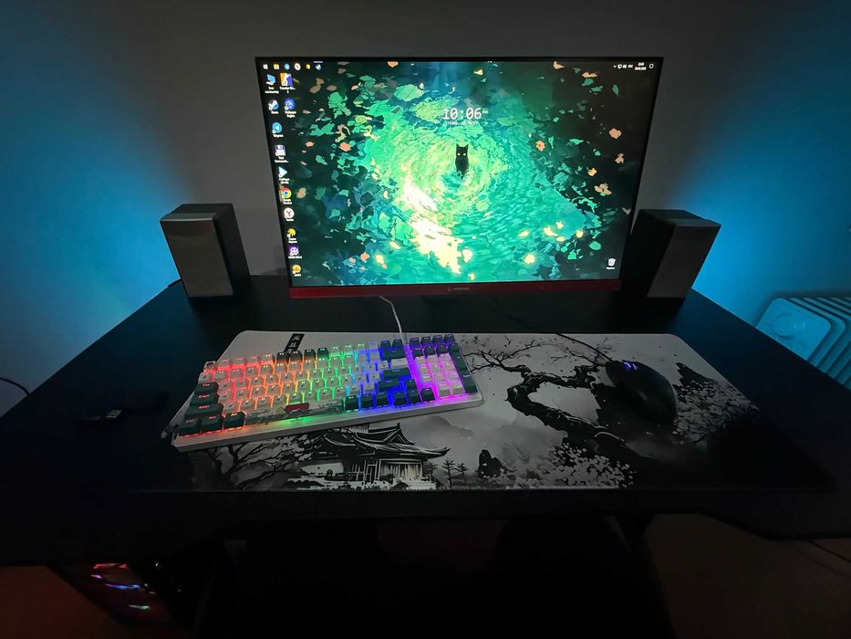 Игровой стол Rgb, gaming desk – карбоновая поверхность