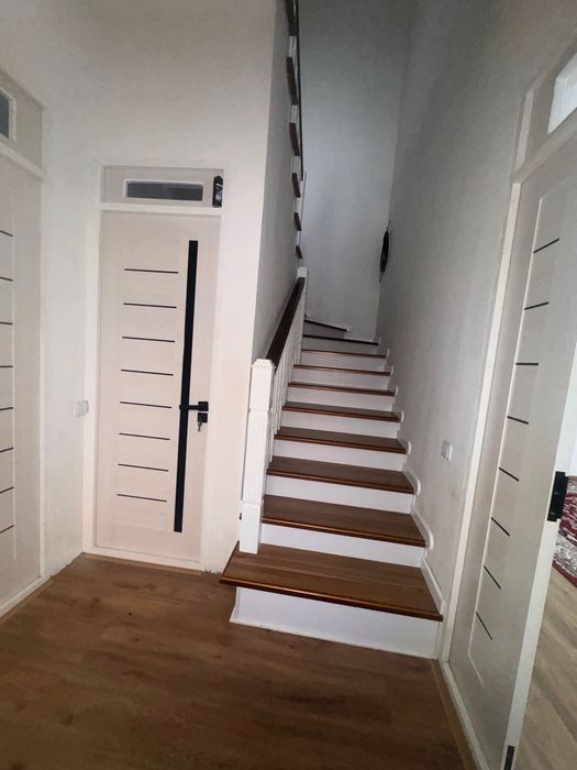 Kvartira yunusob qizlarga sheriklikka