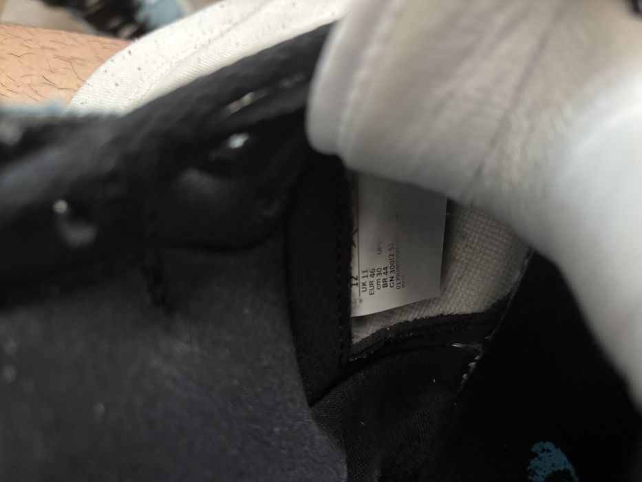 Air Jordan 1 High UNC