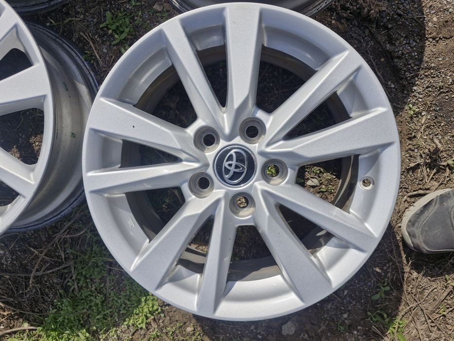 Камри Тойота 70 75 R16