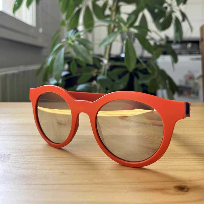 Слънчеви очила, Swatch the eyes