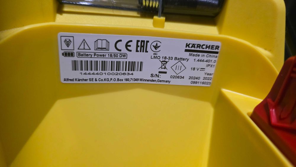 Set masina de tuns gazon/iarba pe acumulator Karcher LMO 18-33, 18 V 5.0 Ah