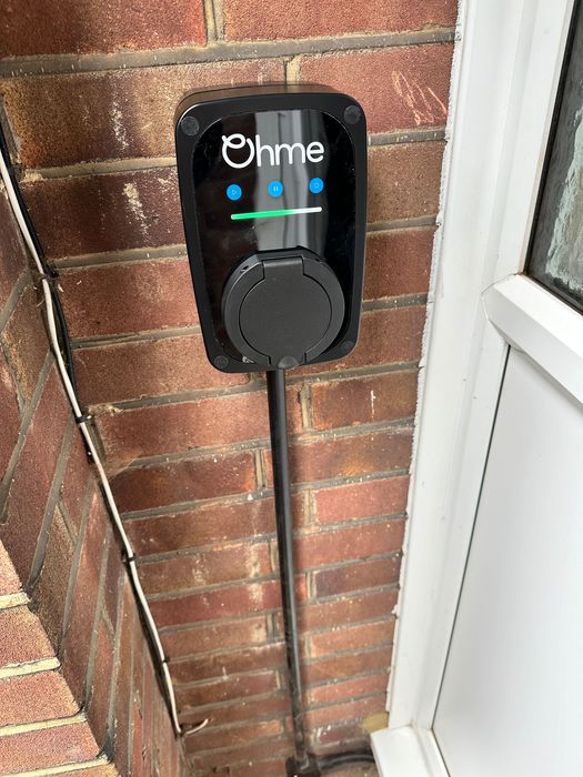 Инсталация на домашна зарядна станция