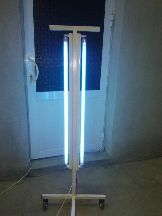 Кварц лампа штативда