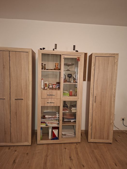 Vand biblioteca.    .