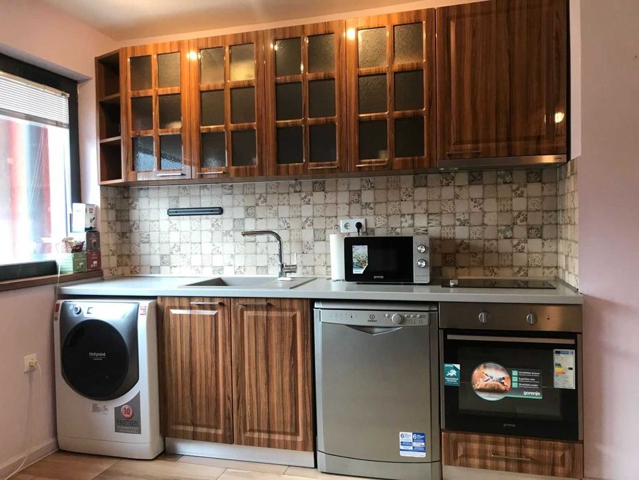 Продава се Тристаен апартамент в Пловдив, Христо Смирненски - 105 кв.м за 1166 €/кв.м - Снимка #2