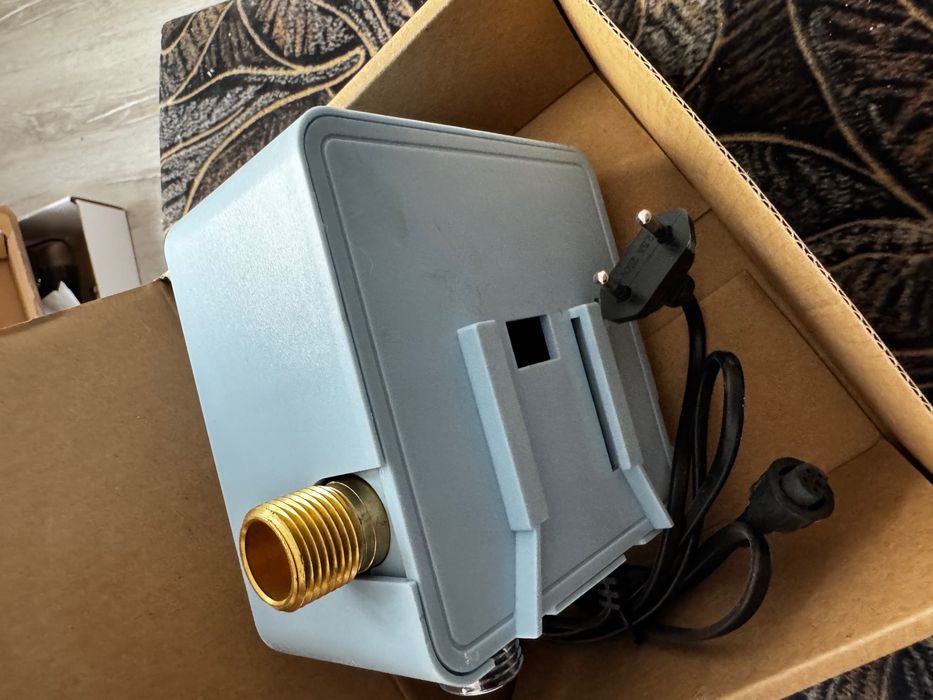 Vând robinet cu senzor de la Mobexpert