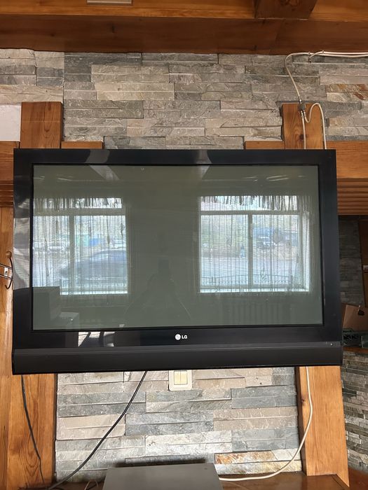 Продам телевизор